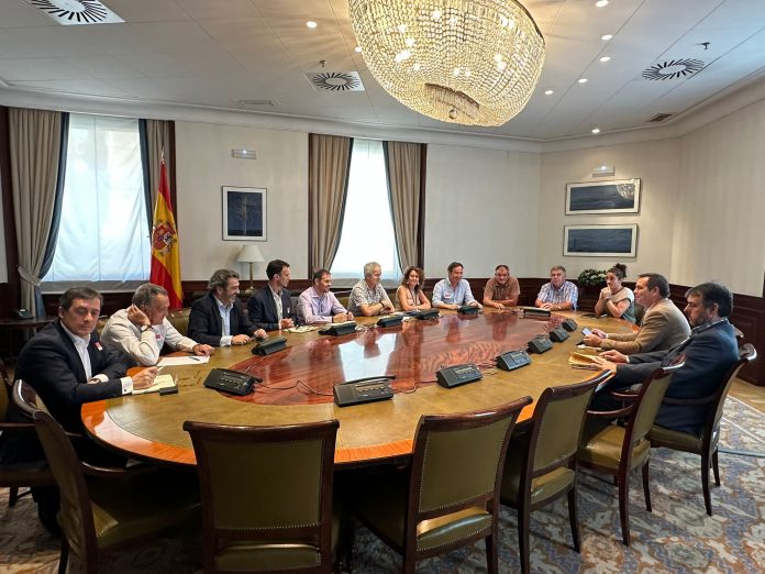 La Asociación de Pueblos Productores de Patata obtiene un “compromiso firme” del PP en favor de la sanidad